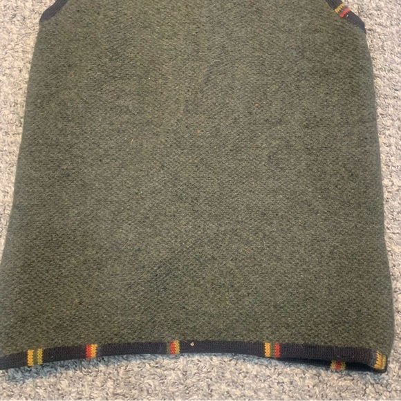 Norah Curtis Canada Vintage Wool Silk Wooden Button Vest - Picture 7 of 11